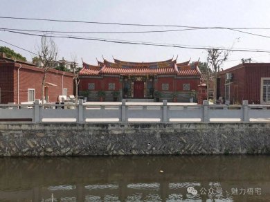  �ݰ�����������լ�壺һ��һ��ع��ϣ�ʯľ֮�������